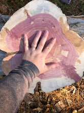 Load image into Gallery viewer, 14” Red cedar wood slice, tree slab, for centerpieces, wedding decor, large wood round