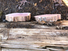 Load image into Gallery viewer, 2 set of 7” SANDED Red Cedar Wood Cookie Slice Slab Round Centerpiece Rustic Live Edge Wedding Crafts
