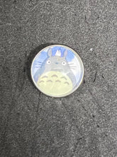 Load image into Gallery viewer, 20mm studio Ghibli inspired Totoro Pin for backpacks, shirts, bags back to school
