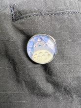 Load image into Gallery viewer, 20mm studio Ghibli inspired Totoro Pin for backpacks, shirts, bags back to school
